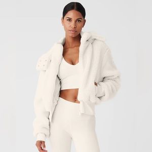 Alo Foxy Sherpa Jacket- Med/White
